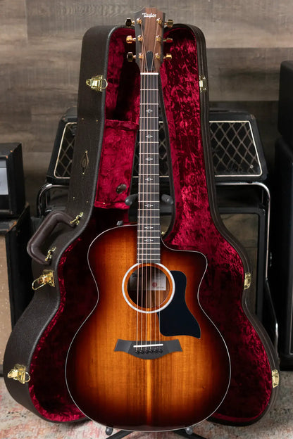 Taylor 224ce-K DLX Grand Auditorium Acoustic/Electric with Hardshell Case