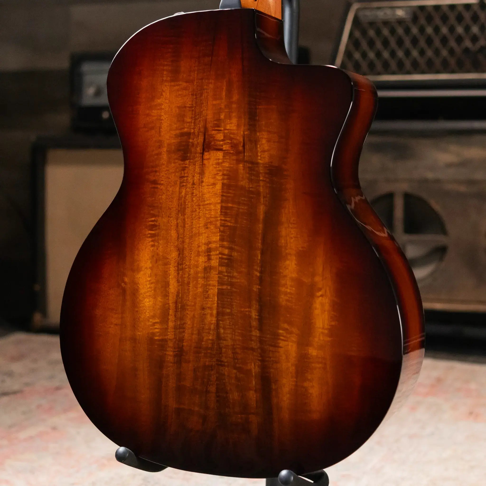 Taylor 224ce-K DLX Left-Handed Grand Auditorium Acoustic/Electric Guitar with Hardshell Case