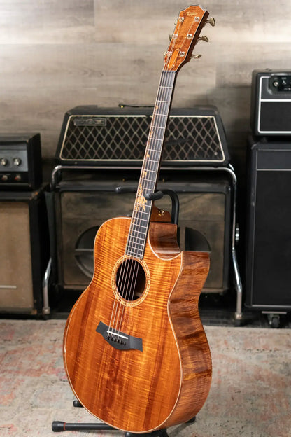 Taylor Custom Shop Catch C28ce #29 Grand Orchestra Acoustic/Electric - AA Koa with Hardshell Case - Floor Model Demo