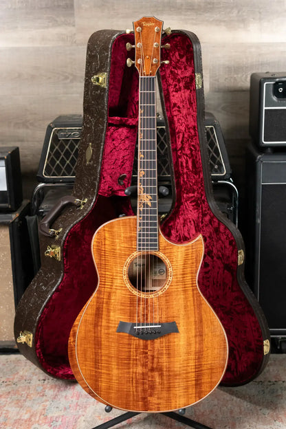 Taylor ‘24 Catch Custom C28ce #29 Grand Orchestra Acoustic/Electric - AA Koa with Hardshell Case - Floor Model Demo