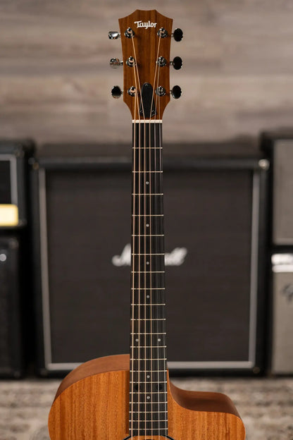 Taylor 24ce Grand Auditorium Acoustic/Electric Guitar with Gig Bag