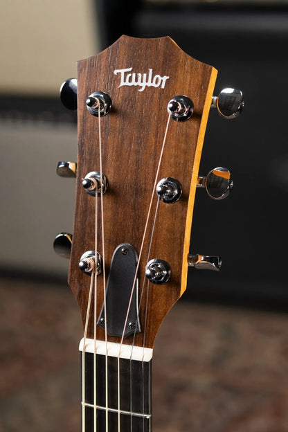 Taylor 24ce Grand Auditorium Acoustic/Electric Guitar with Gig Bag