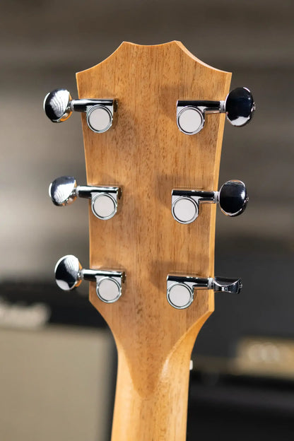 Taylor 24ce Grand Auditorium Acoustic/Electric Guitar with Gig Bag