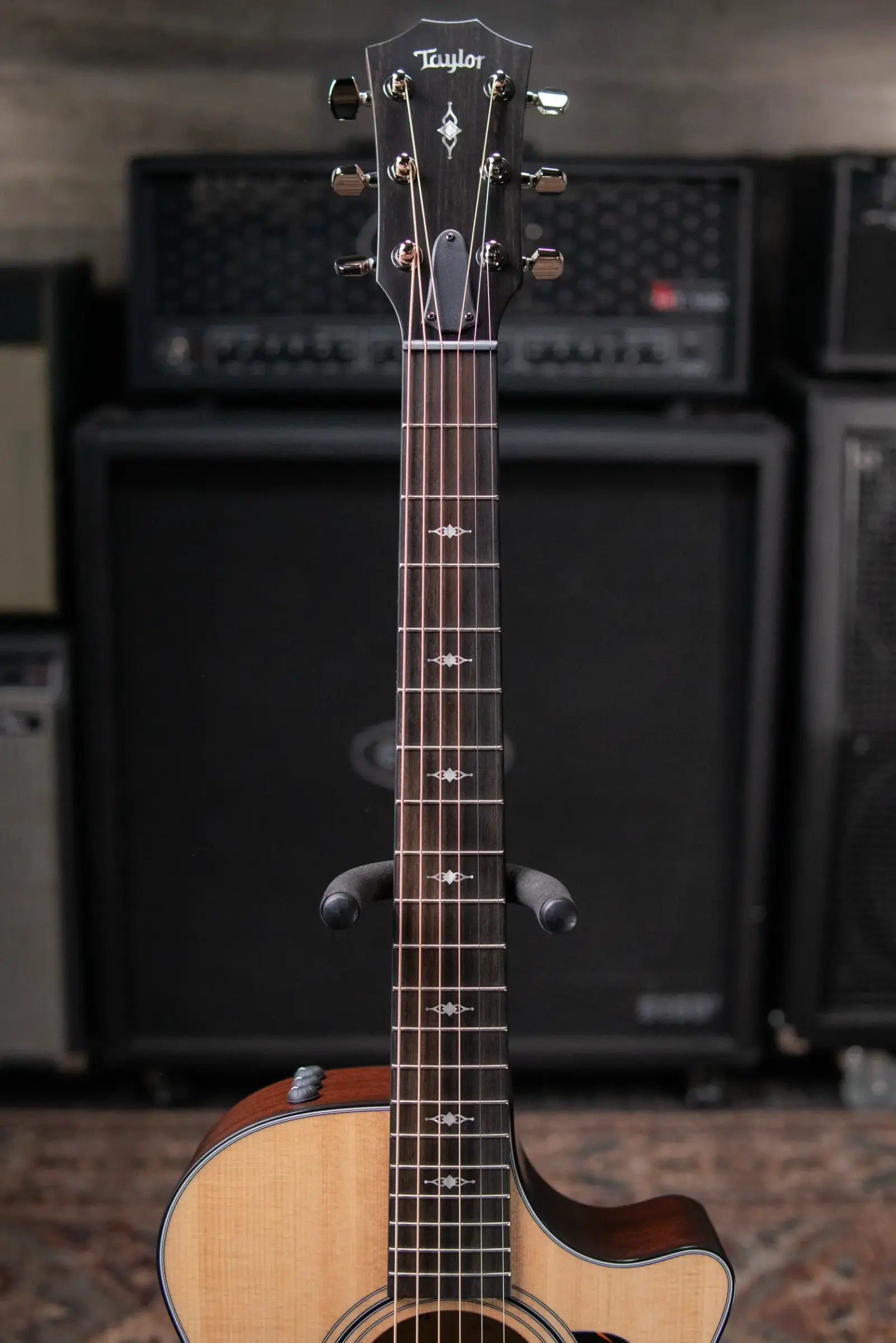 Taylor 312ce Grand Concert Acoustic/Electric Guitar with Hardshell Case