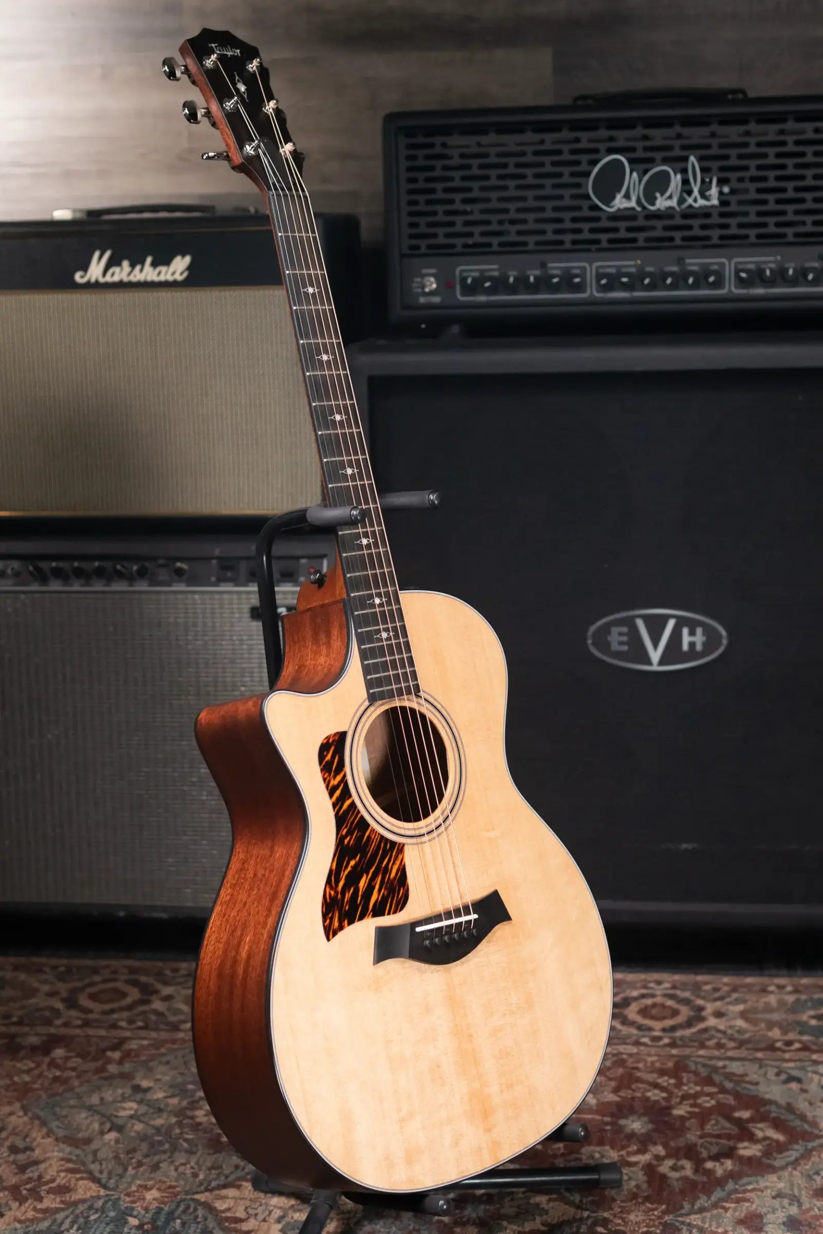 Taylor 314ce Left-Handed Grand Auditorium Acoustic/Electric Guitar with Hardshell Case