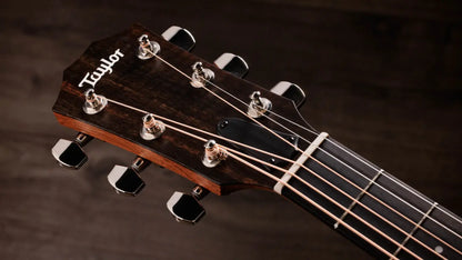 Taylor 314ce Studio Grand Auditorium Acoustic/Electric Guitar - Natural with Gig Bag