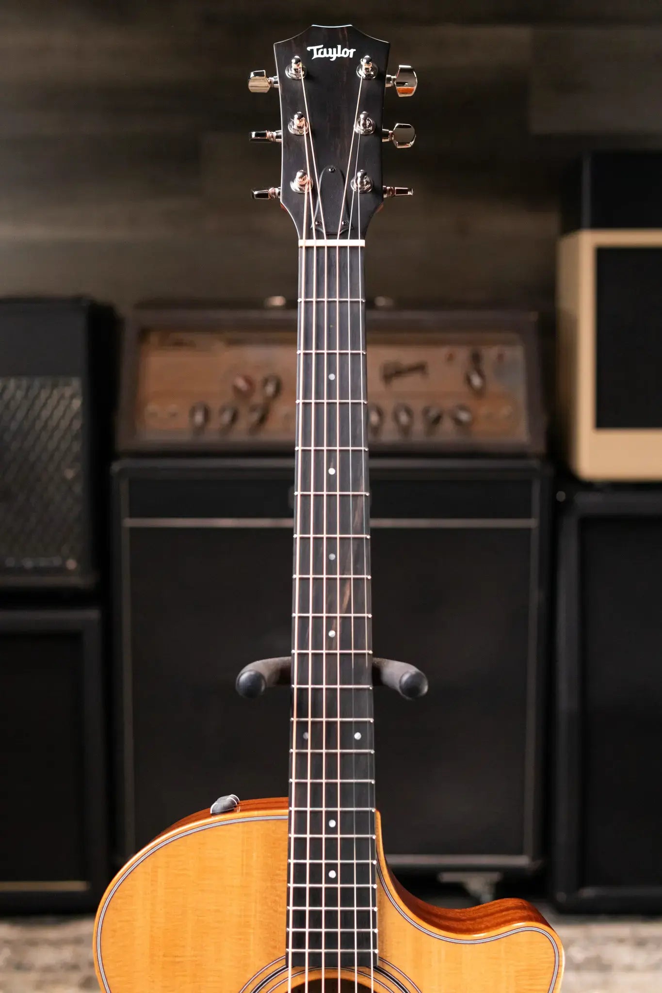 Taylor 314ce Studio Grand Auditorium Acoustic/Electric Guitar - Natural with Gig Bag