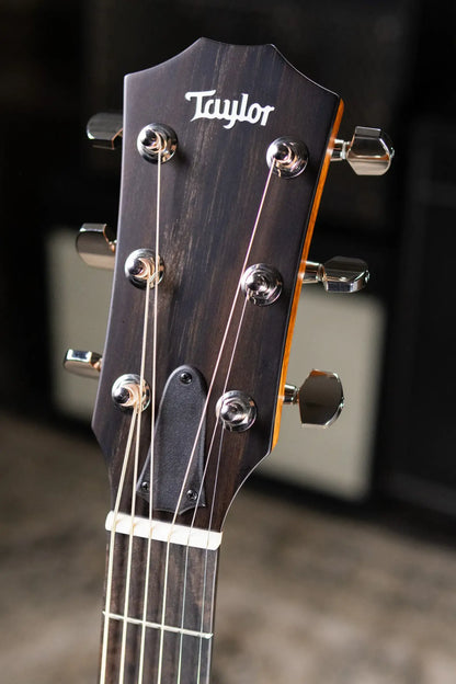 Taylor 314ce Studio Grand Auditorium Acoustic/Electric Guitar - Natural with Gig Bag