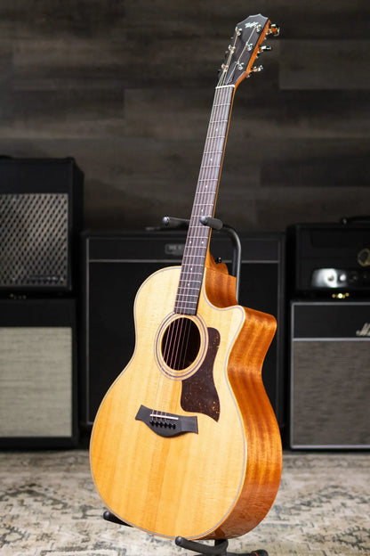 Taylor 314ce Studio Grand Auditorium Acoustic/Electric Guitar - Natural with Gig Bag