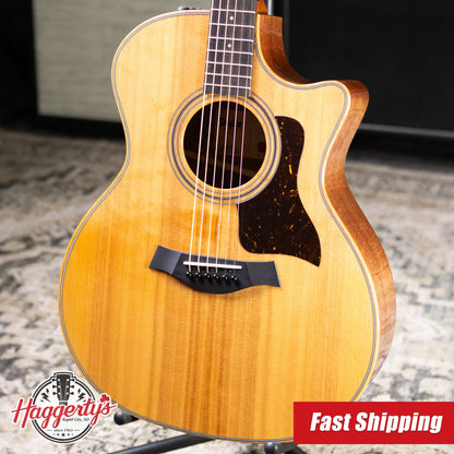 Taylor 314ce Studio Grand Auditorium Acoustic/Electric Guitar - Natural with Gig Bag