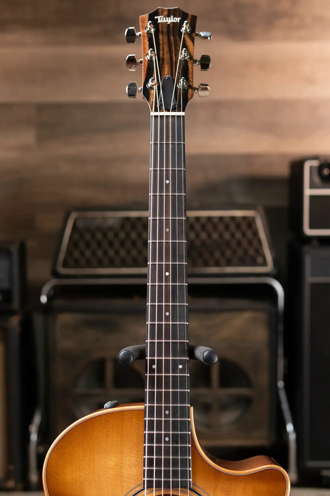 Taylor 314ce Studio Special Edition Grand Auditorium Acoustic/Electric - Shaded Edge Burst with Gig Bag