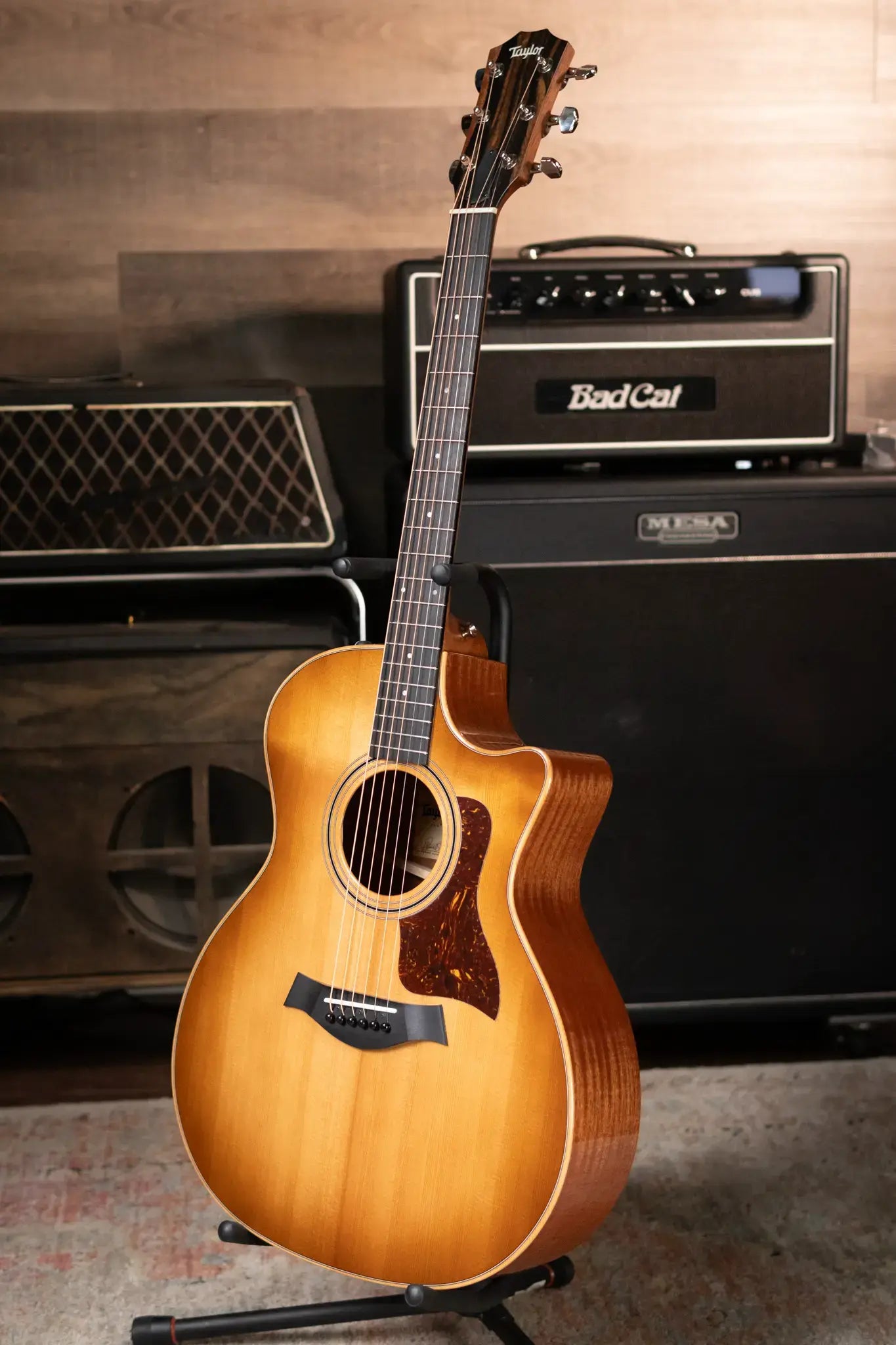Taylor 314ce Studio Special Edition Grand Auditorium Acoustic/Electric - Shaded Edge Burst with Gig Bag