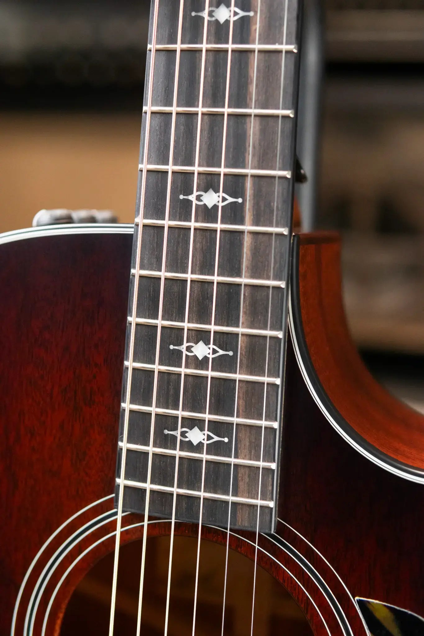 Taylor 322ce 12-Fret Grand Concert Acoustic/Electric Guitar - Shaded Edge Burst with Hardshell Case