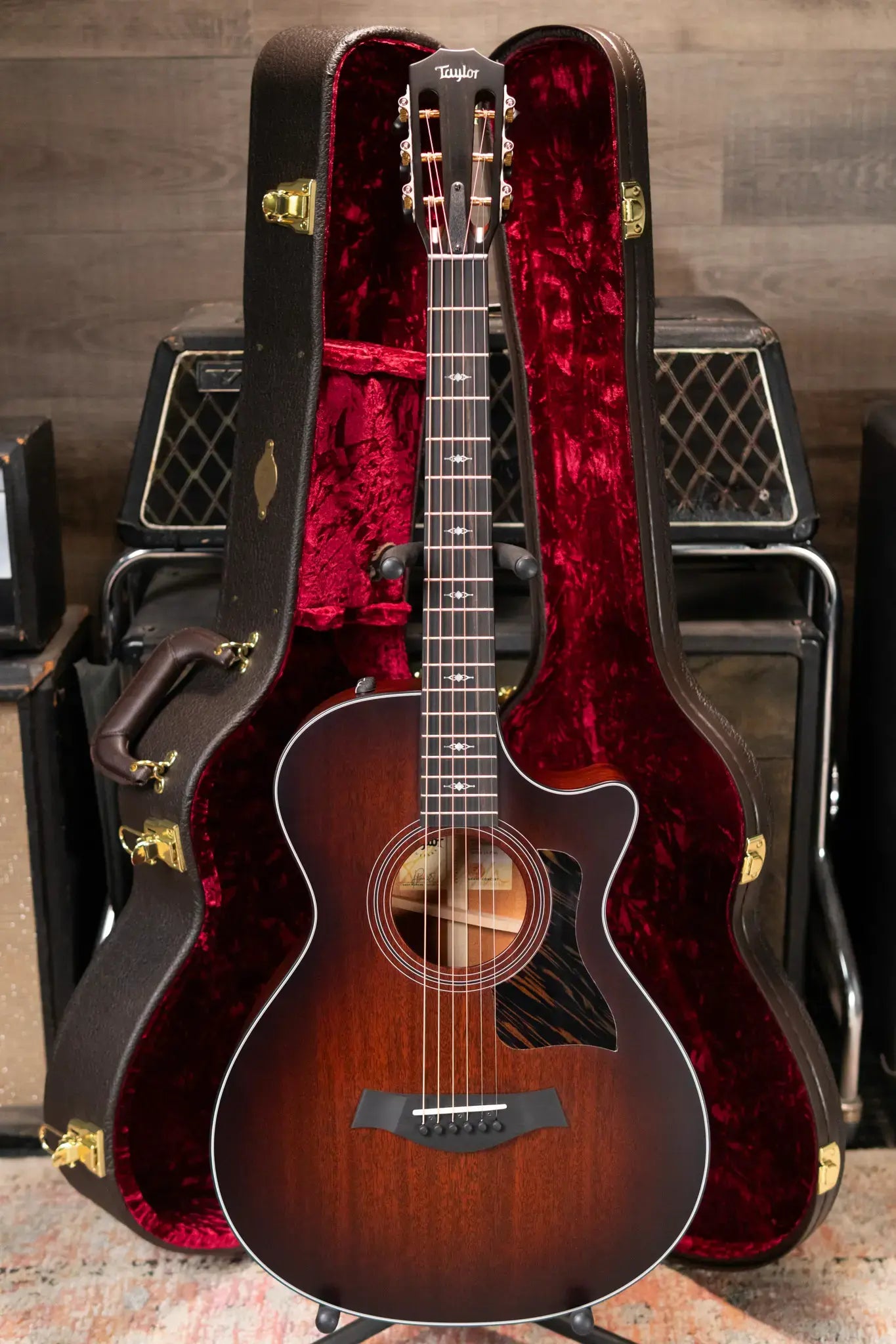 Taylor 322ce 12-Fret Grand Concert Acoustic/Electric Guitar - Shaded Edge Burst with Hardshell Case