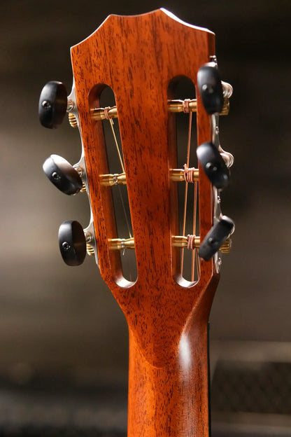 Taylor 322e 12-Fret Grand Concert Acoustic/Electric Guitar with Hardshell Case - Used