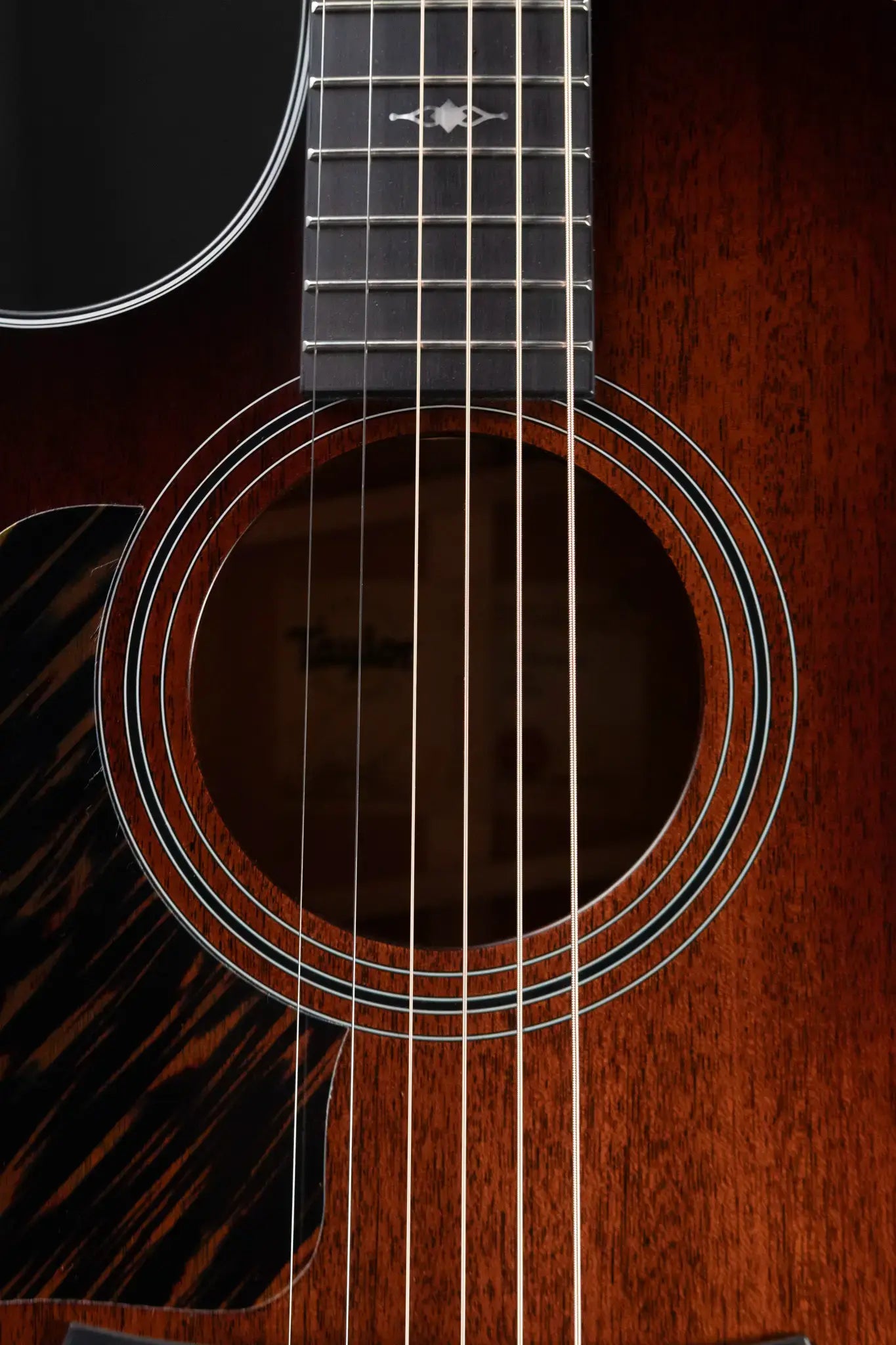 Taylor 324ce Left-Handed Grand Auditorium Acoustic/Electric Guitar - Shaded Edge Burst with Hardshell Case