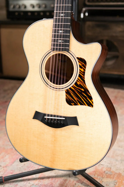 Taylor 352ce 12-String Grand Concert Acoustic/Electric Guitar with Hardshell Case