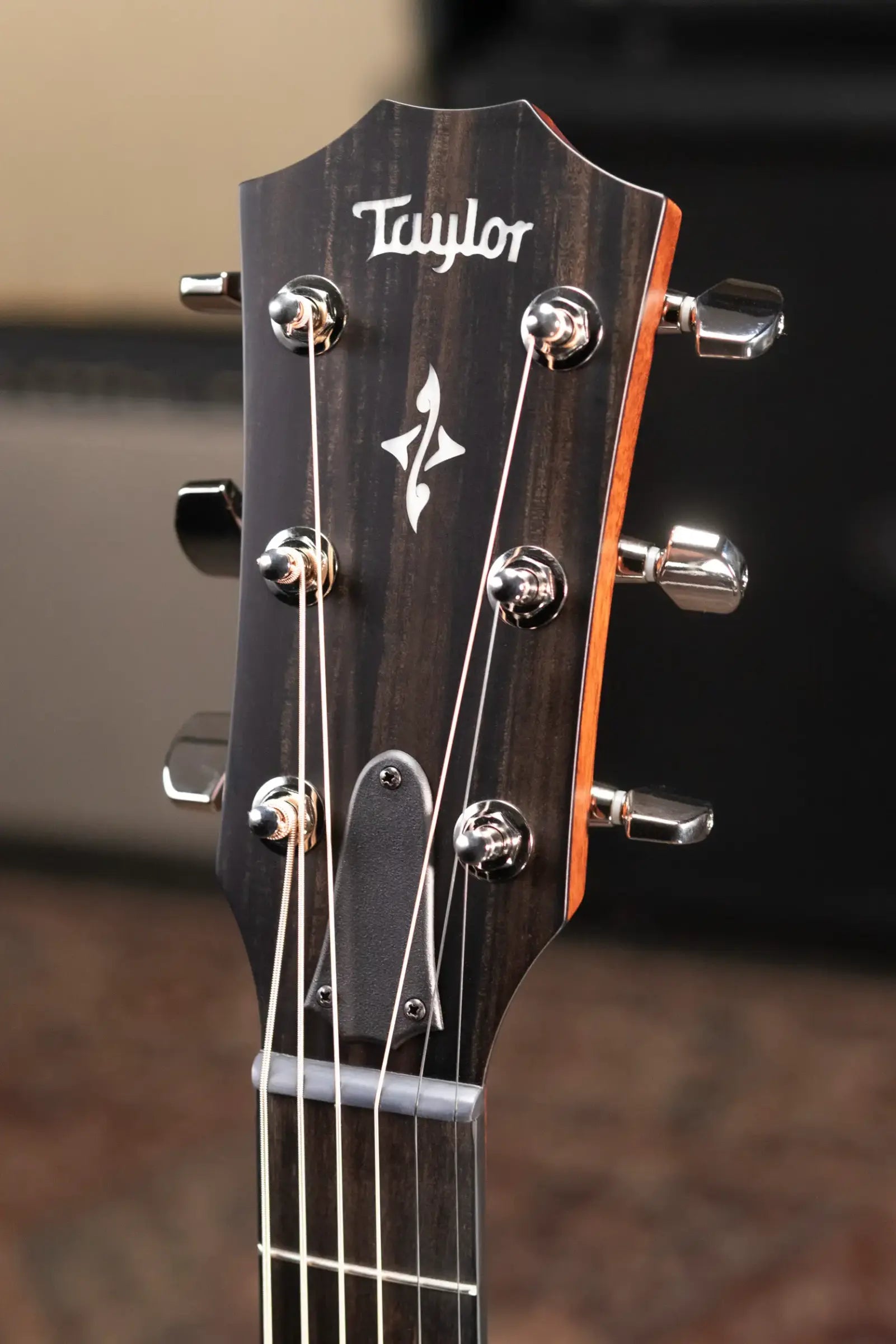 Taylor 414ce Grand Auditorium Acoustic/Electric Guitar - Natural with Hardshell Case