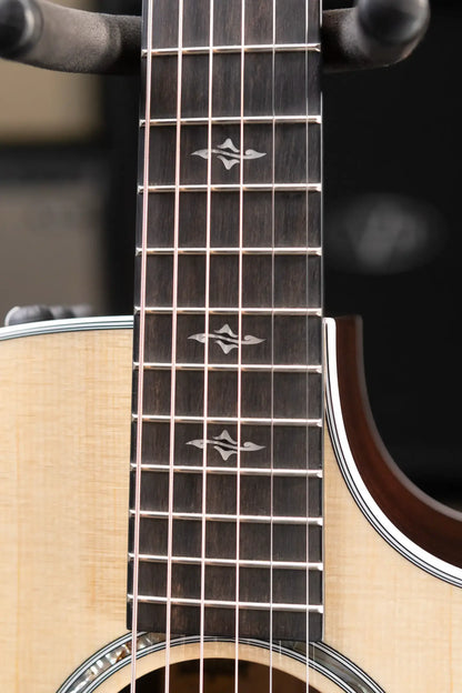 Taylor 414ce Grand Auditorium Acoustic/Electric Guitar - Natural with Hardshell Case