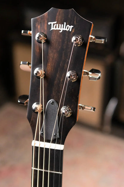 Taylor 414ce Studio Grand Auditorium Acoustic/Electric Guitar - Natural with Gig Bag