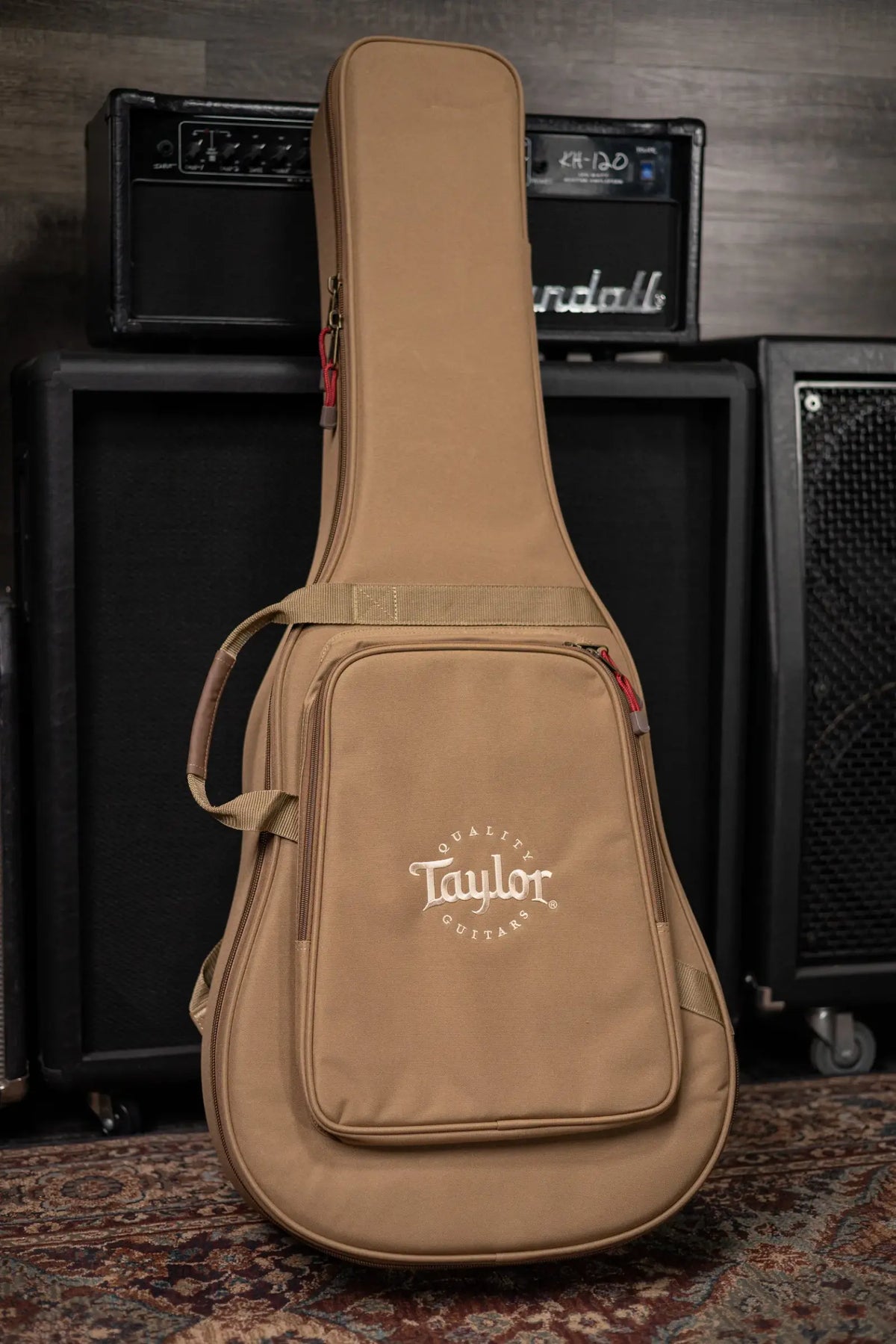 Taylor 414ce Studio Grand Auditorium Acoustic/Electric Guitar - Natural with Gig Bag