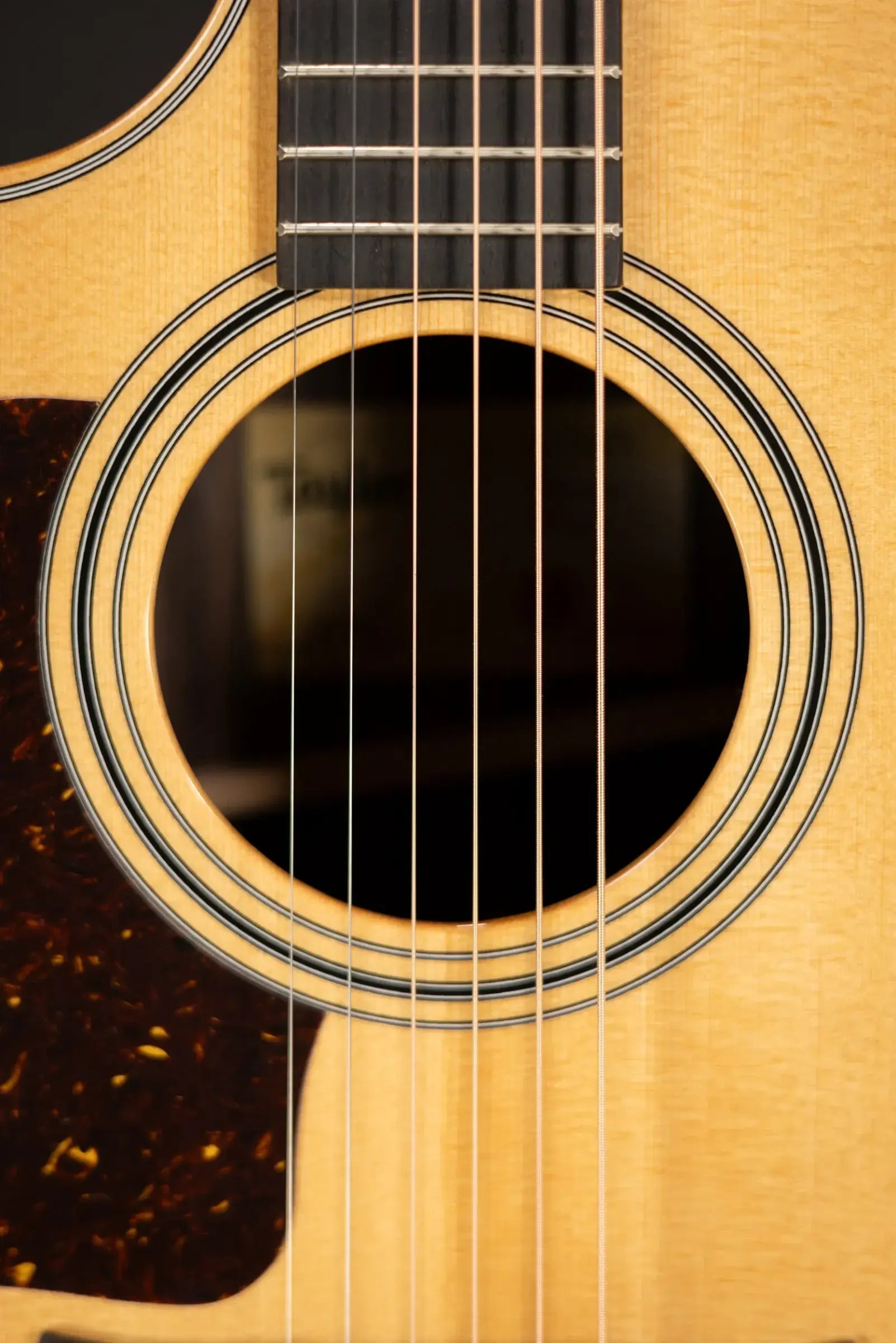 Taylor 414ce Studio Left-Handed Grand Auditorium Acoustic/Electric Guitar - Natural with Gig Bag