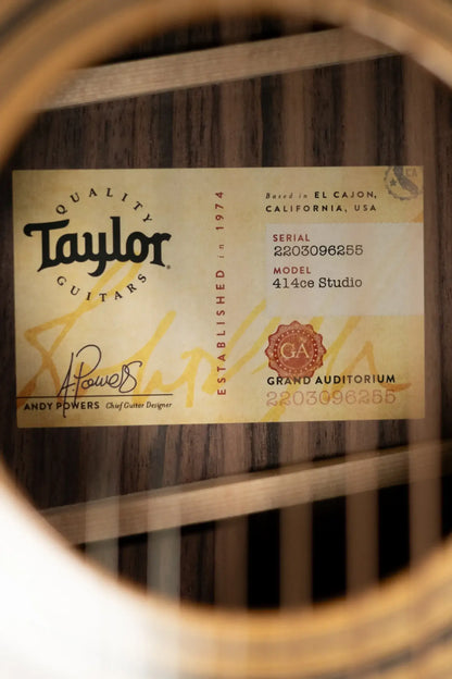 Taylor 414ce Studio Left-Handed Grand Auditorium Acoustic/Electric Guitar - Natural with Gig Bag