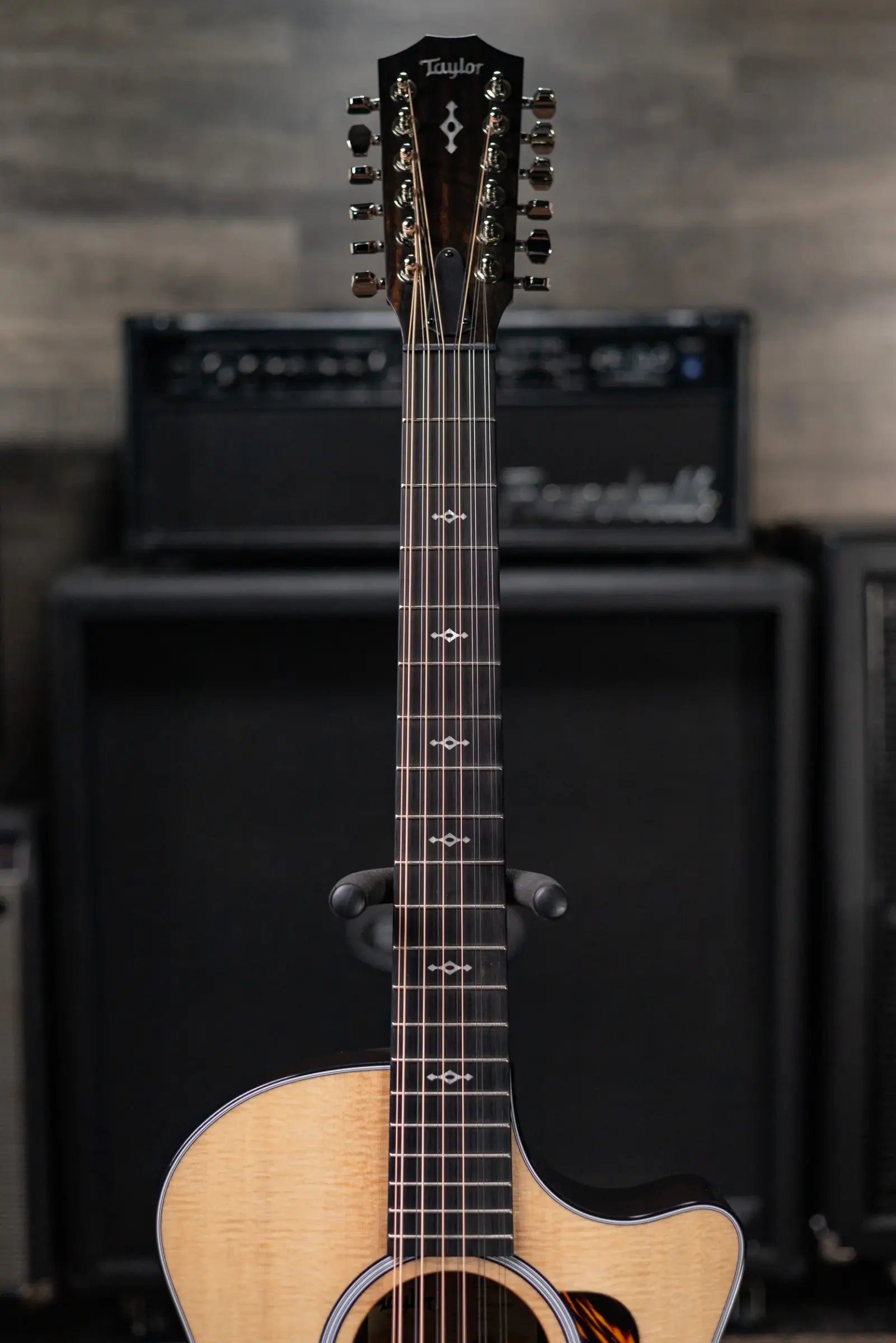 Taylor 454ce 12-String Grand Auditorium Acoustic/Electric Guitar Natural with Hardshell Case