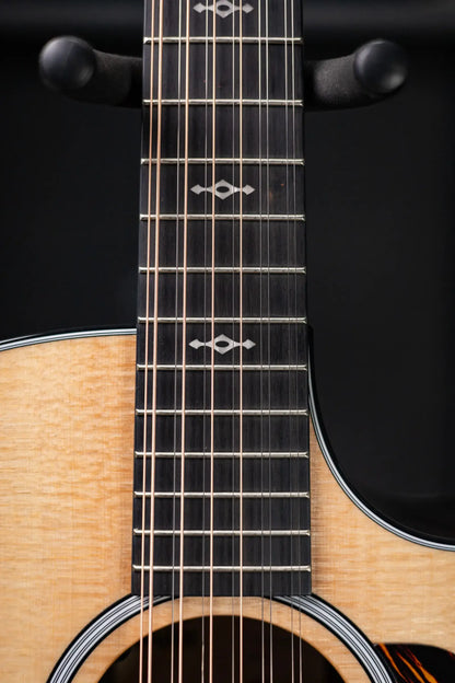 Taylor 454ce 12-String Grand Auditorium Acoustic/Electric Guitar Natural with Hardshell Case