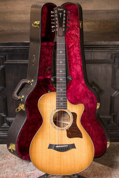 Taylor 552ce 12-String Grand Concert Acoustic/Electric with Hardshell Case