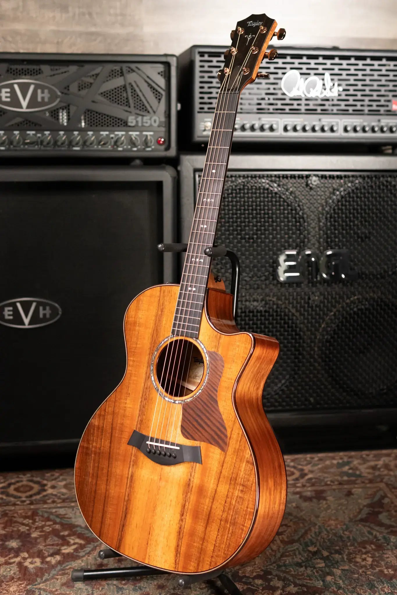 Taylor 724ce Grand Auditorium Acoustic/Electric Guitar with Hardshell Case