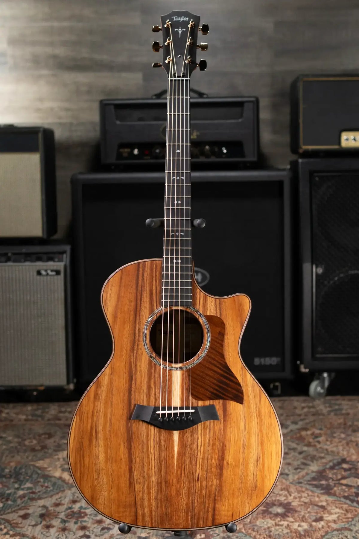 Taylor 724ce Grand Auditorium Acoustic/Electric Guitar with Hardshell Case