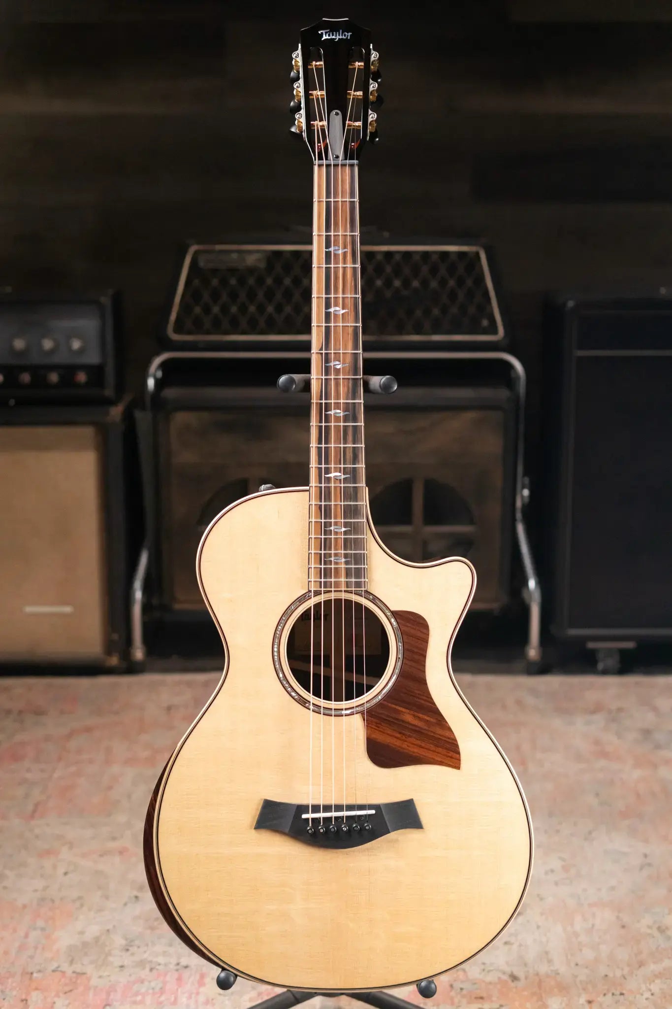 Taylor 812ce 12-Fret Grand Concert Acoustic/Electric Guitar with Hardshell Case