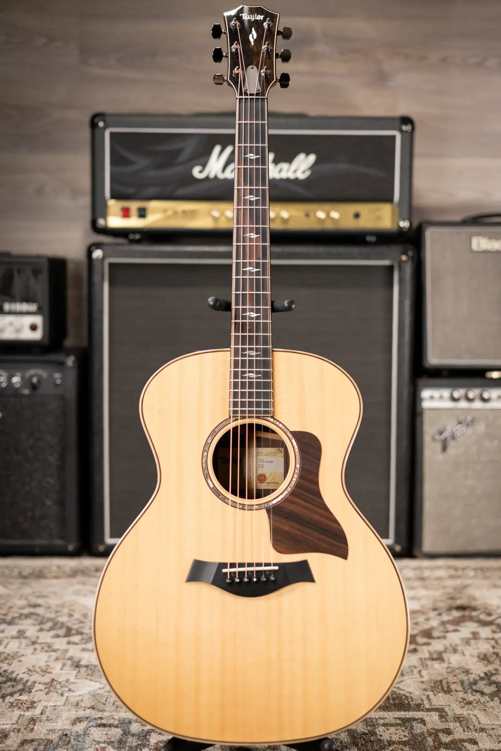 Taylor 814e Grand Auditorium Acoustic/Electric Guitar with Hardshell Case - Used