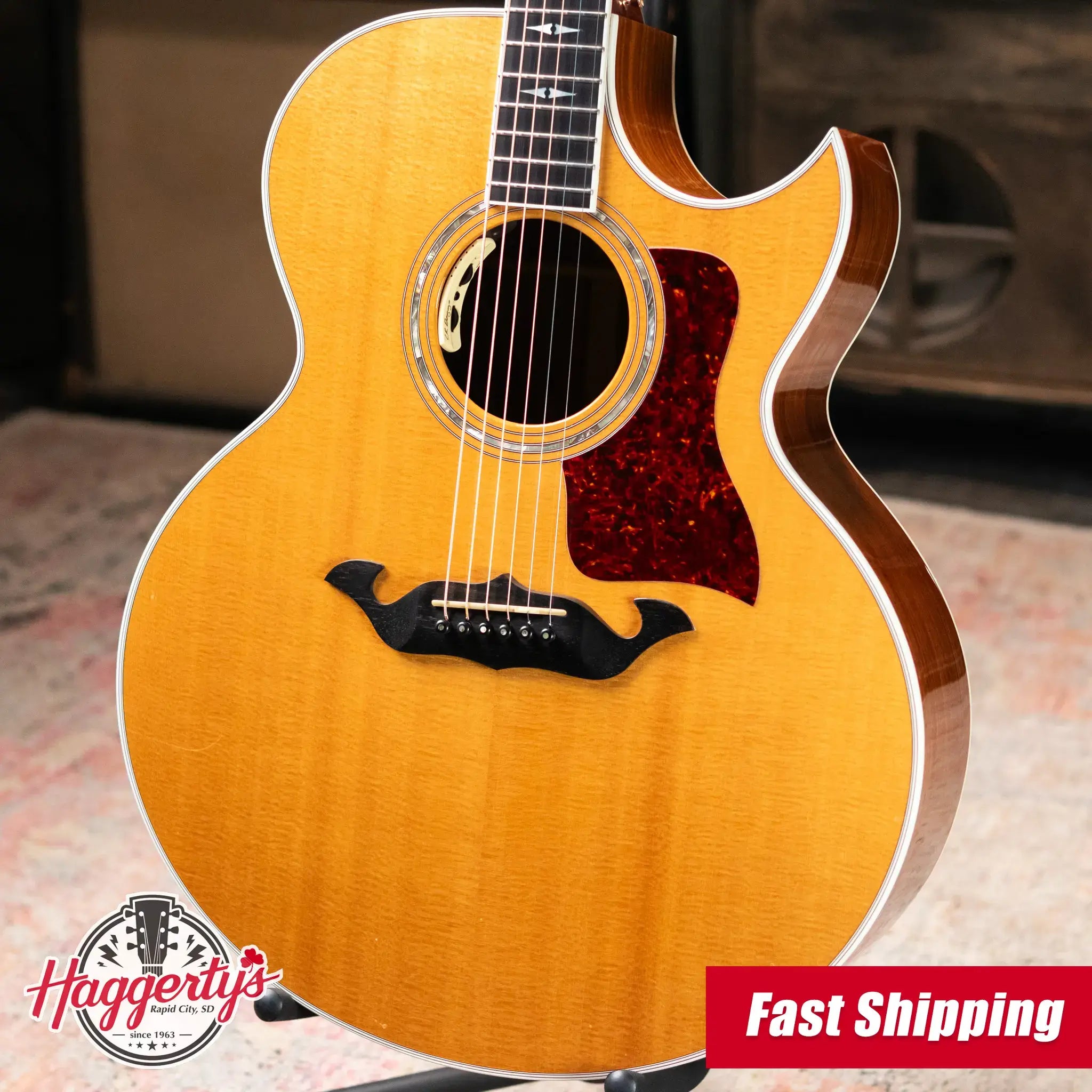 Taylor 815c Acoustic/Electric Guitar with Hardshell Case - Used