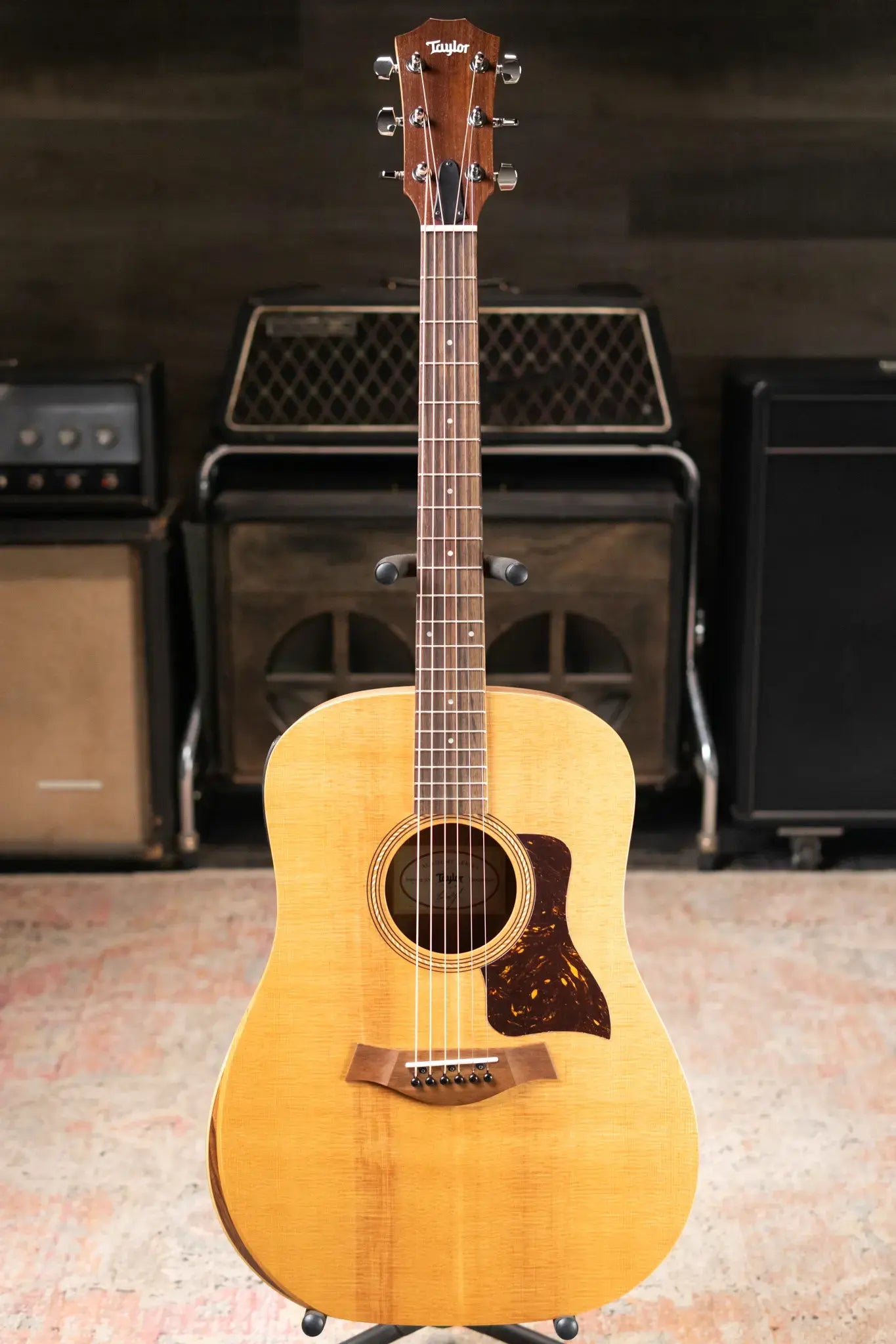 Taylor Academy 10e Dreadnought Acoustic/Electric Guitar with Gig Bag