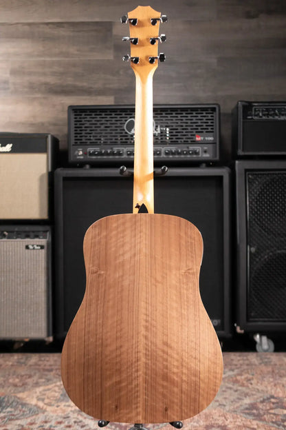 Taylor Academy 10e Dreadnought Acoustic/Electric Guitar with Gig Bag