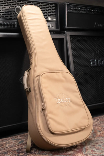 Taylor Academy 10e Dreadnought Acoustic/Electric Guitar with Gig Bag