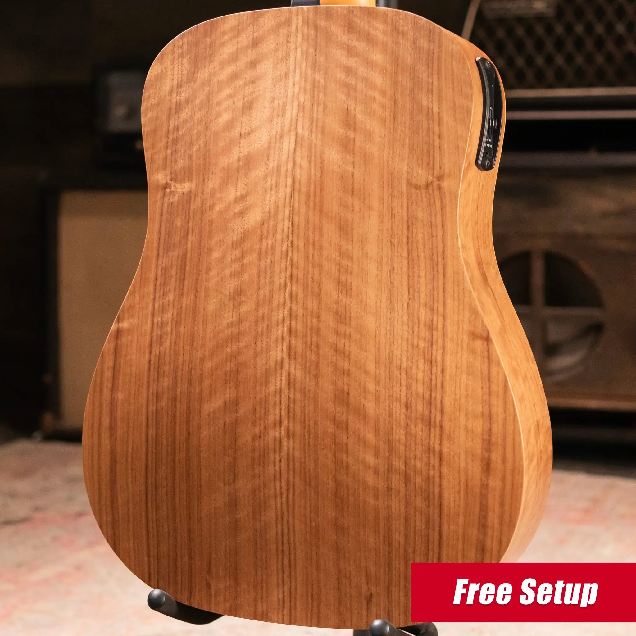 Taylor Academy 10e Dreadnought Acoustic/Electric Guitar with Gig Bag