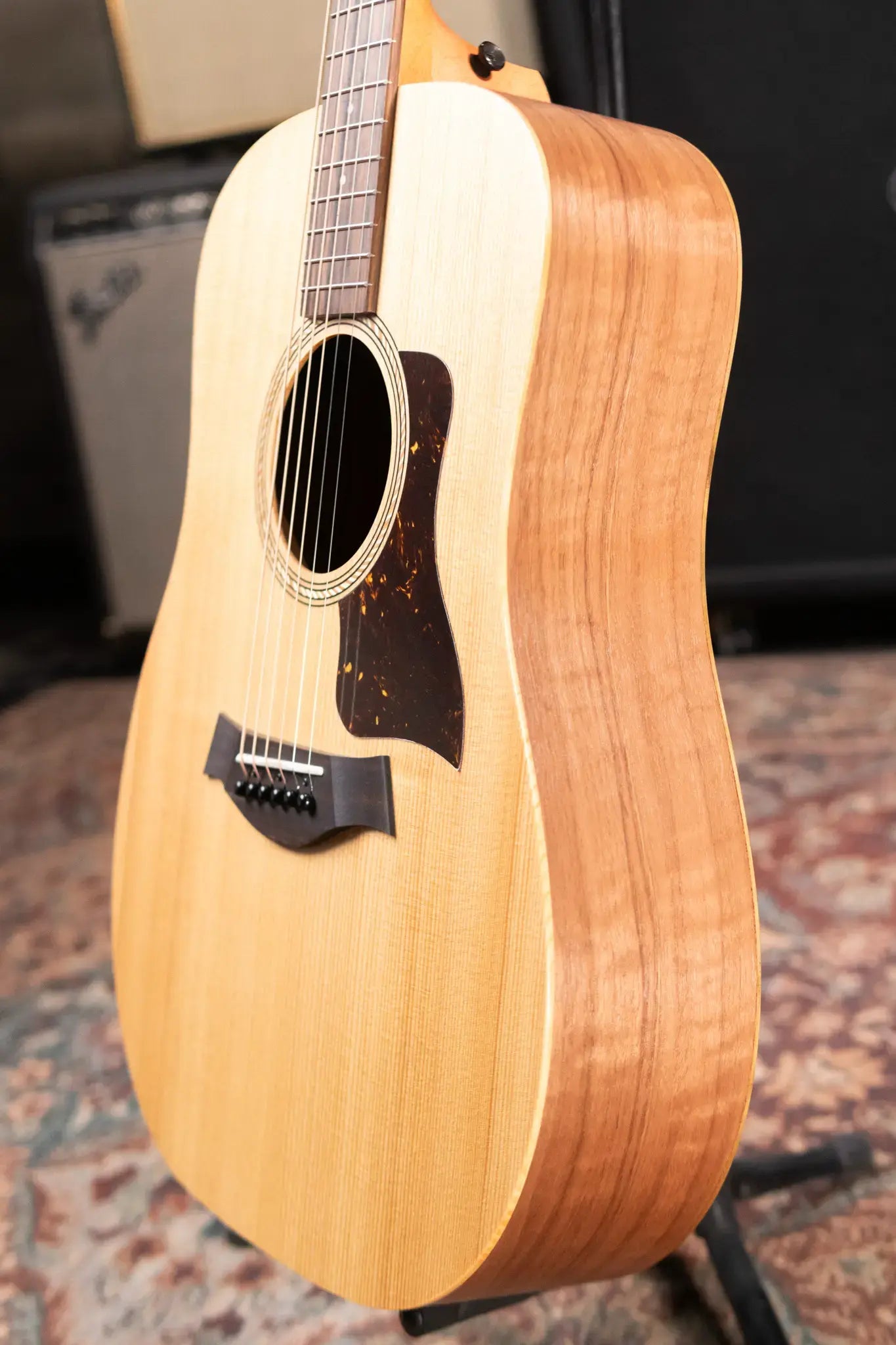 Taylor Academy 10e Dreadnought Acoustic/Electric Guitar with Gig Bag