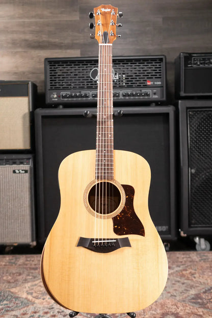 Taylor Academy 10e Dreadnought Acoustic/Electric Guitar with Gig Bag