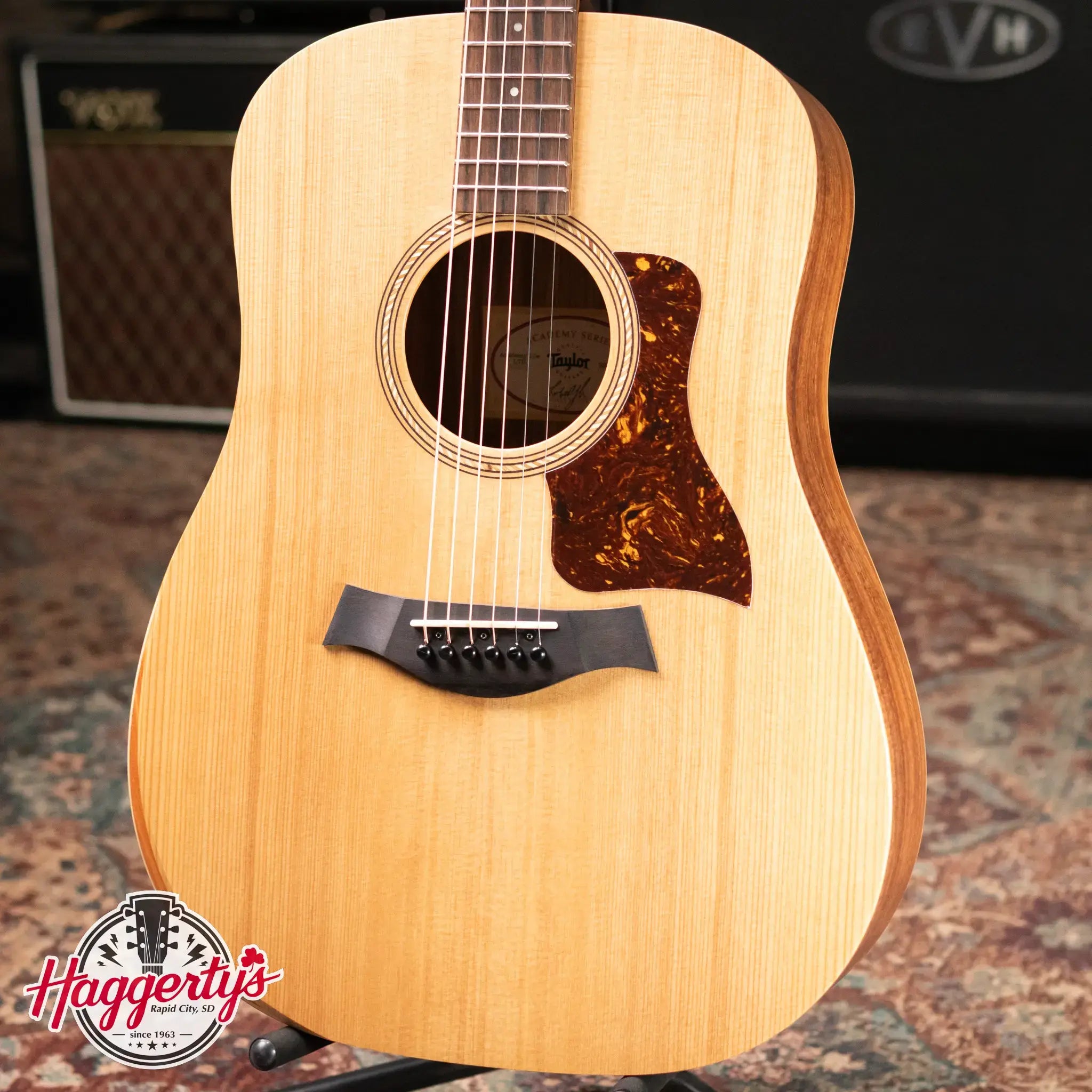 Taylor Academy 10e LTD Dreadnought Acoustic/Electric Guitar - Spruce/Figured Koa with Gig Bag