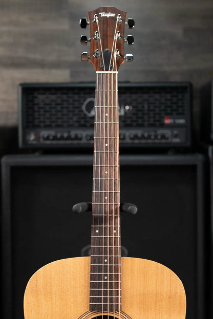 Taylor Academy 10e Left-Handed Dreadnought Acoustic/Electric Guitar with Gig Bag