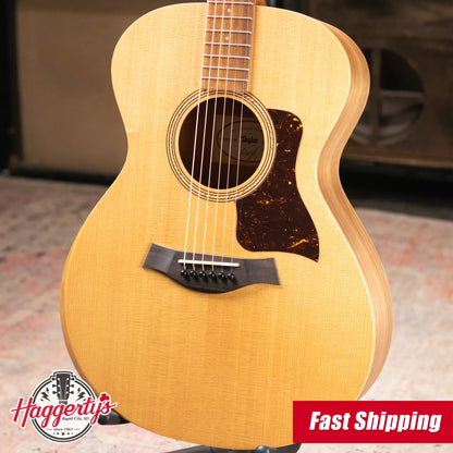 Taylor Academy 12e Acoustic-Electric Guitar with Gig Bag