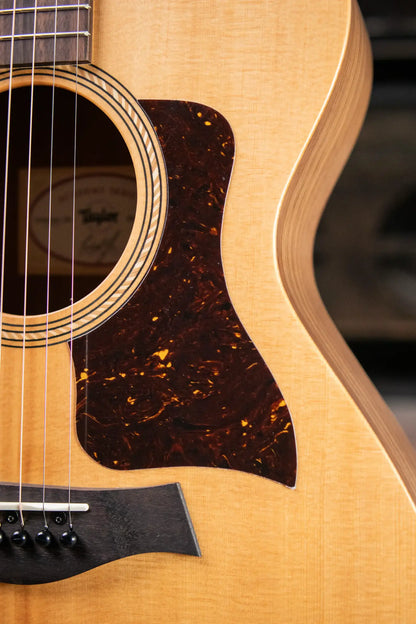 Taylor Academy 12e Grand Concert Acoustic/Electric Guitar with Gig Bag