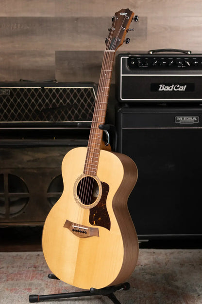 Taylor Academy 12e Grand Concert Acoustic/Electric with Gig Bag - Used