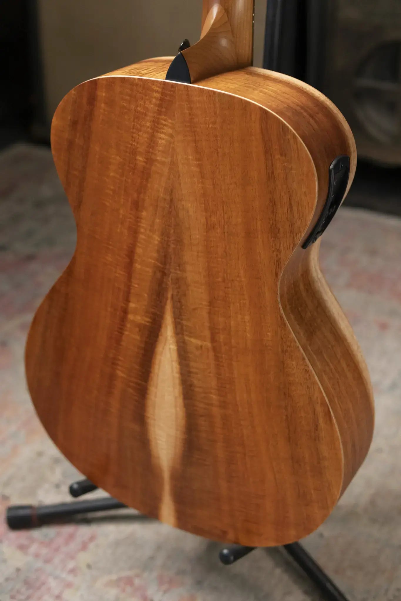 Taylor Academy 12e LTD Grand Concert Acoustic/Electric Guitar - Figured Koa with Gig Bag