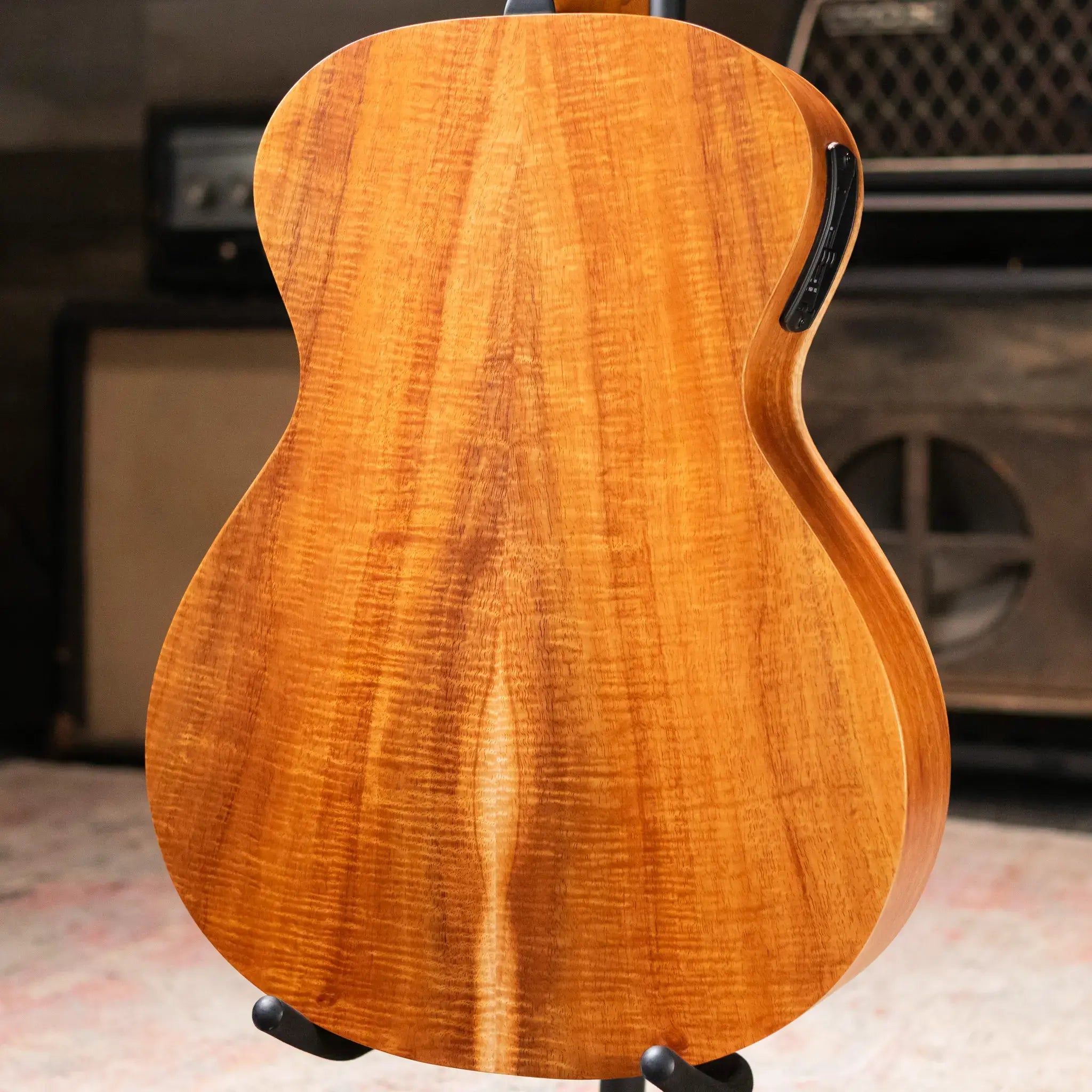 Taylor Academy 12e LTD Grand Concert Acoustic/Electric Guitar - Figured Koa with Gig Bag
