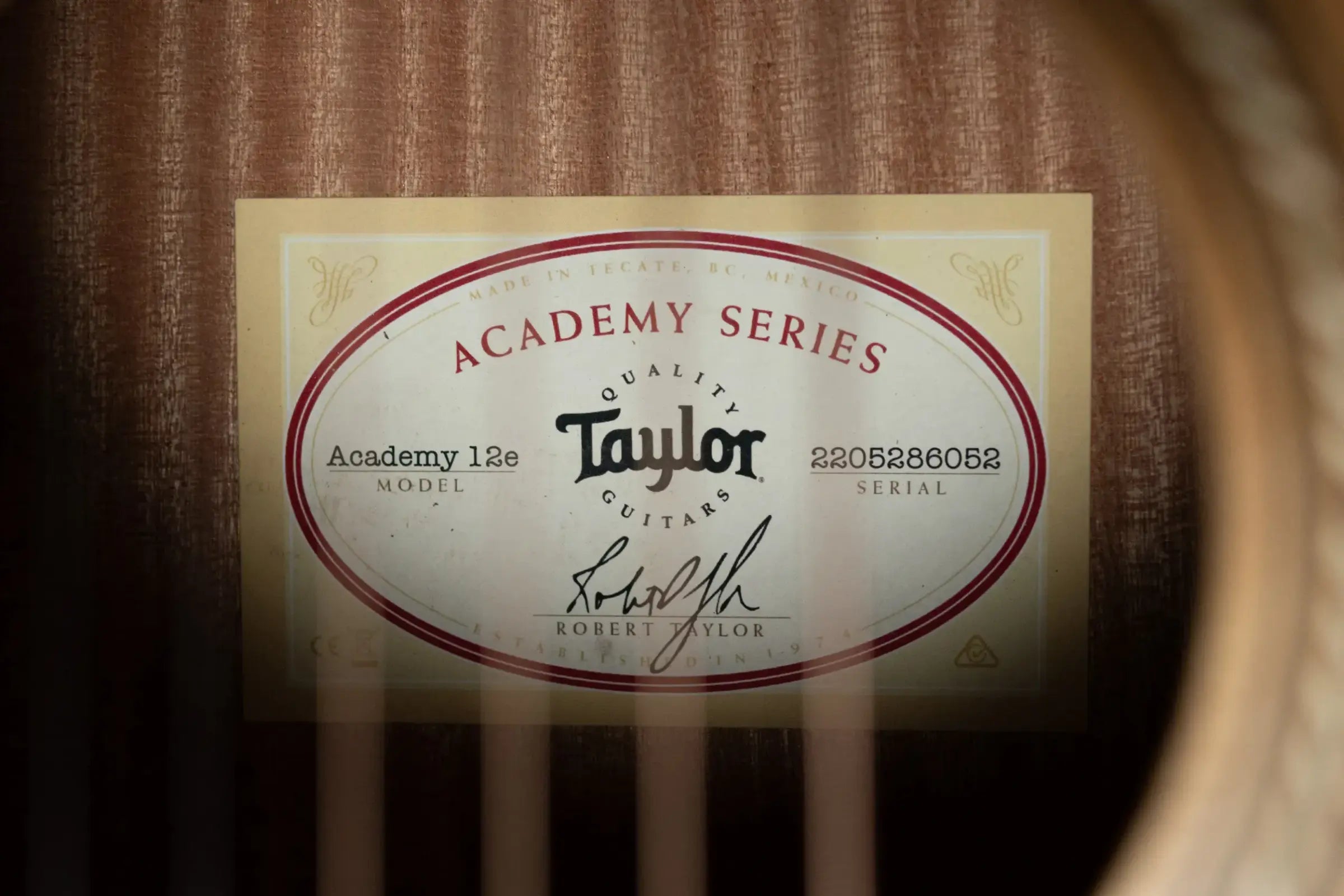Taylor Academy 12e Left-Hand Grand Concert Acoustic/Electric Guitar with Gig Bag
