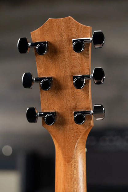 Taylor Academy 12e Left-Handed Grand Concert Acoustic/Electric Guitar - Natural with Gig Bag